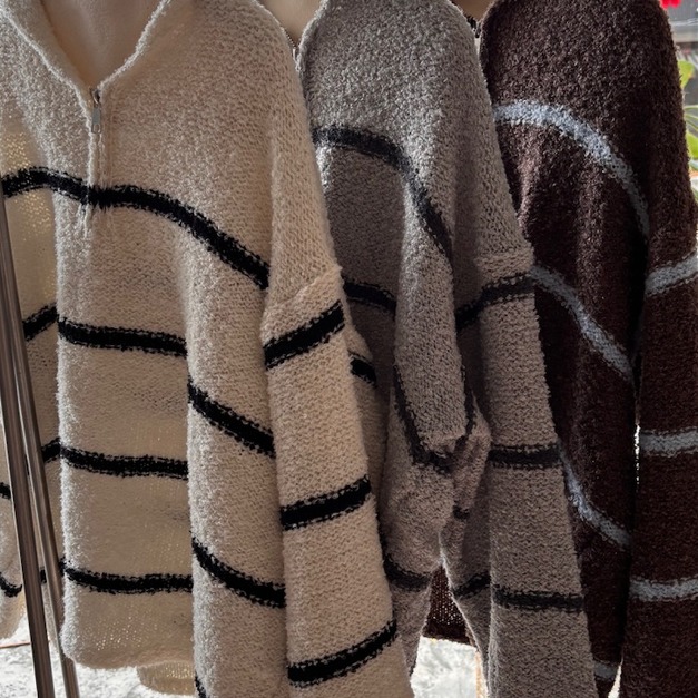 很輕的條紋針織帽Ｔ