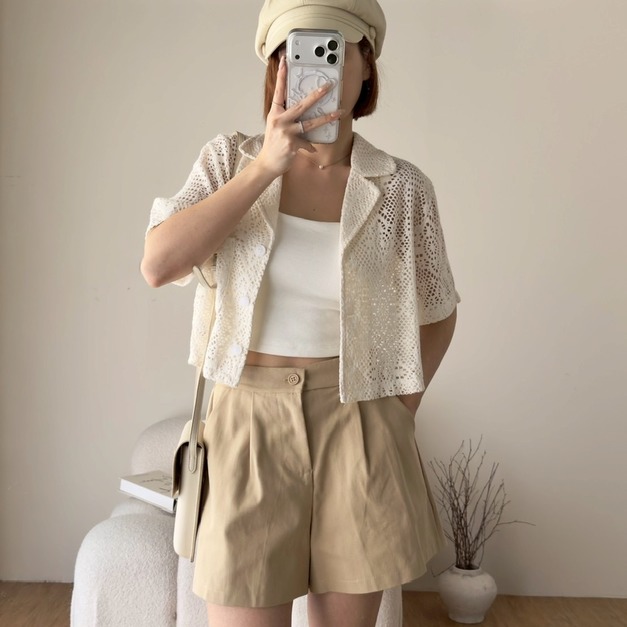 蕾絲簍空短袖襯衫