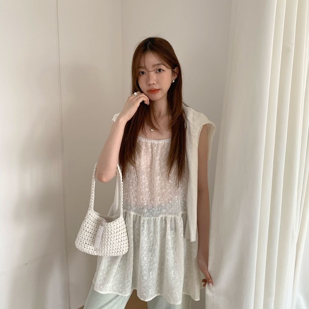 小緹花吊帶背心短洋