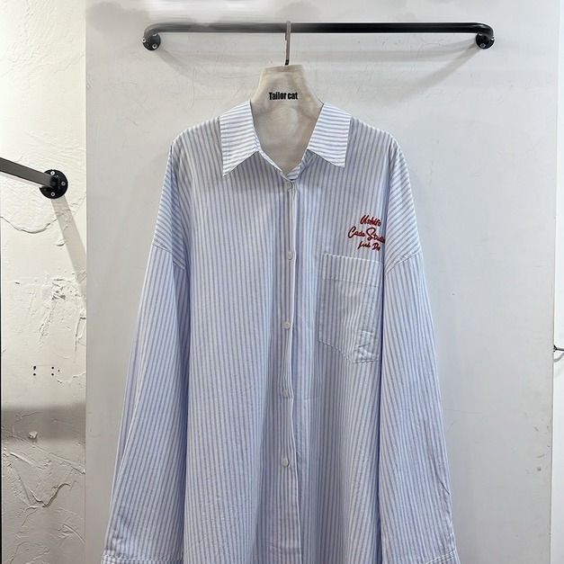 條紋刺繡長版襯衫