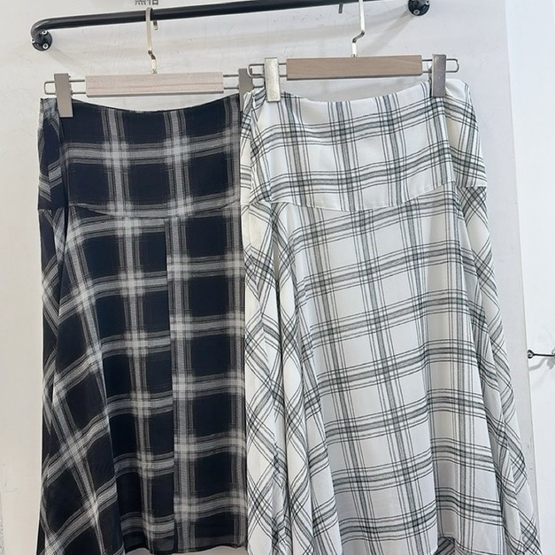 不規則格紋裙