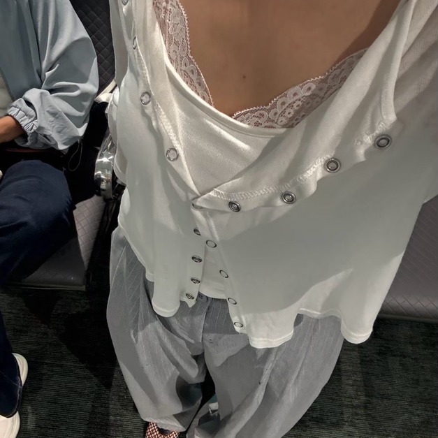 百搭蕾絲背心