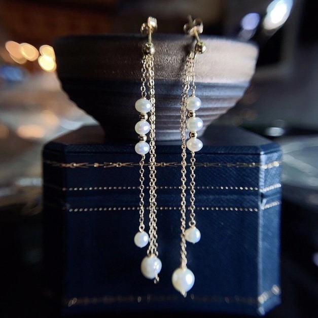 不規則垂墜式珍珠耳環