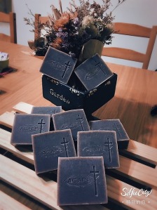 愛不釋手紫草皂