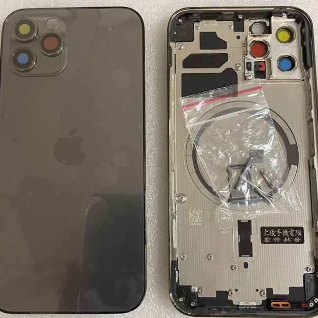 iPhone 12 Pro後殼/背殼 (黑色)