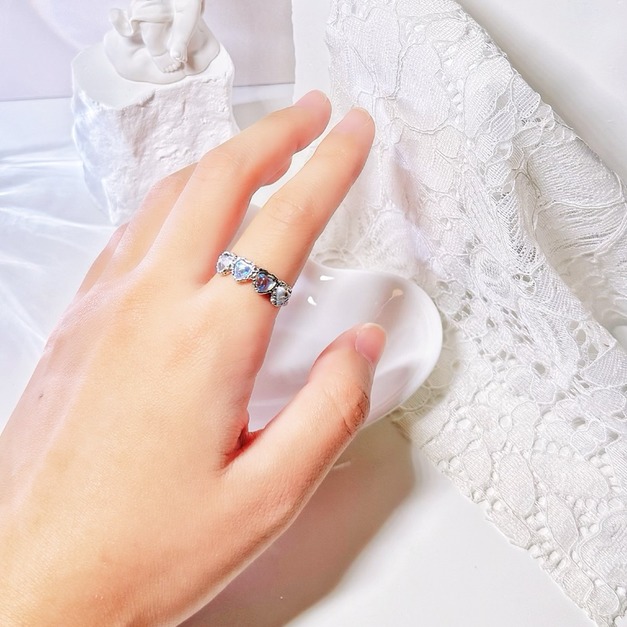 人造月光石愛心戒指