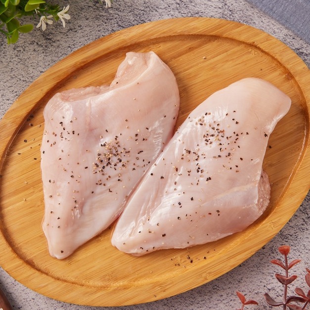 【就是愛海鮮】台灣野生放山雞 雞胸肉350g/包(真空包裝)2-3片燒烤/川燙/舒肥 [量大可配合批發/團購]