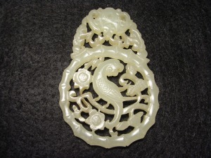 明 白玉鸚鵡珮 長7.15寬4.8厚0.5公分-歡迎來店鑑賞