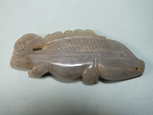 古玉-五代 魚形珮 長6.25寬2.4厚0.7公分