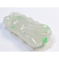 A109 緬甸翡翠冰種壽桃佛手花件 長3.73厘米寬1.91厘米厚0.9厘米_4