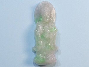 A308 緬甸翡翠觀音 長4.92厘米寬2.03厘米厚1.08厘米