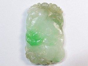 A119 緬甸翡翠福壽如意花件 長3.6厘米寬2.2厘米厚0.46厘米