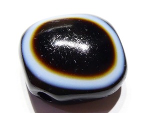 西藏佛眼圓板天珠 圓徑1.96厘米*1.85厘米，厚度0.81厘米 -歡迎來店鑑賞