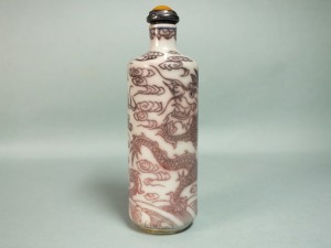 清 雍正青花款釉裏紅雲龍紋鼻煙壺-歡迎來店鑑賞