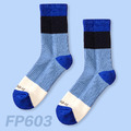 日系風漸層拼色減壓型高筒襪 FP603