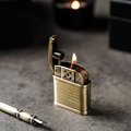 【FREED】復古拉絲黃銅銅殼煤油打火機_4