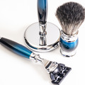 一週年限量紀念款 - 銀河藍 - 豪華典藏版四件組刮鬍刀禮盒_3