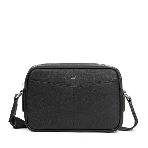 【FREED】經典 Saffiano 十字紋側背包