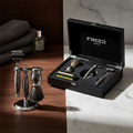 【FREED】五刀式刮鬍刀豪華禮盒四件組 - F滿版鍍鎳浮雕_2