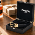 【FREED】亮金旋轉式方扣細紋真皮皮帶_1