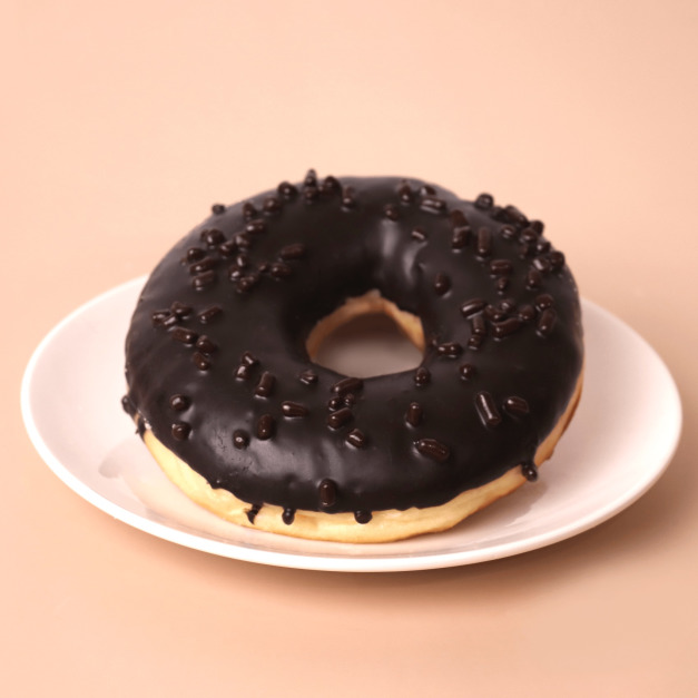 巧克力甜甜圈