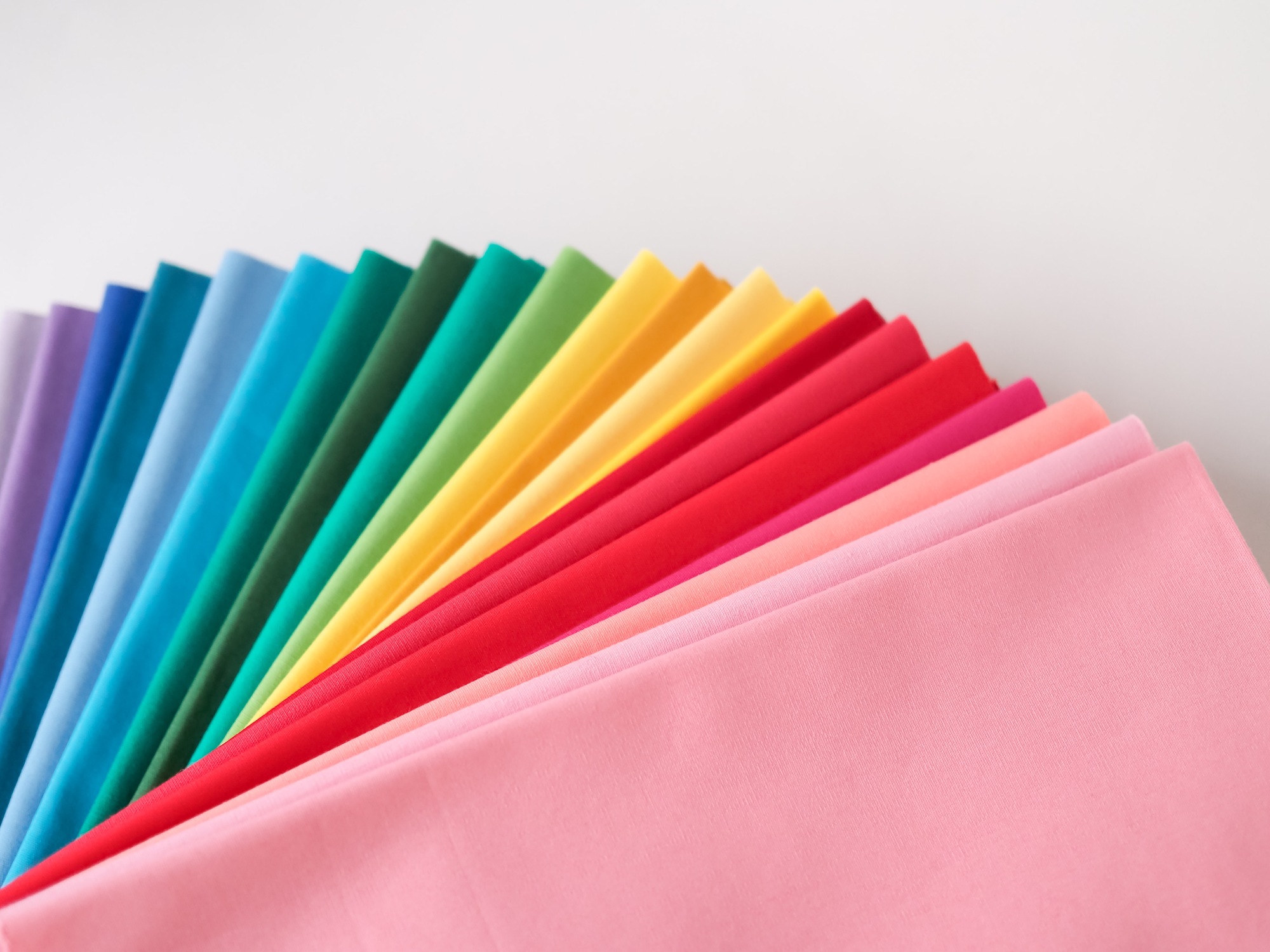 歐美版本的個人色彩，往往難以套用在亞洲人身上。