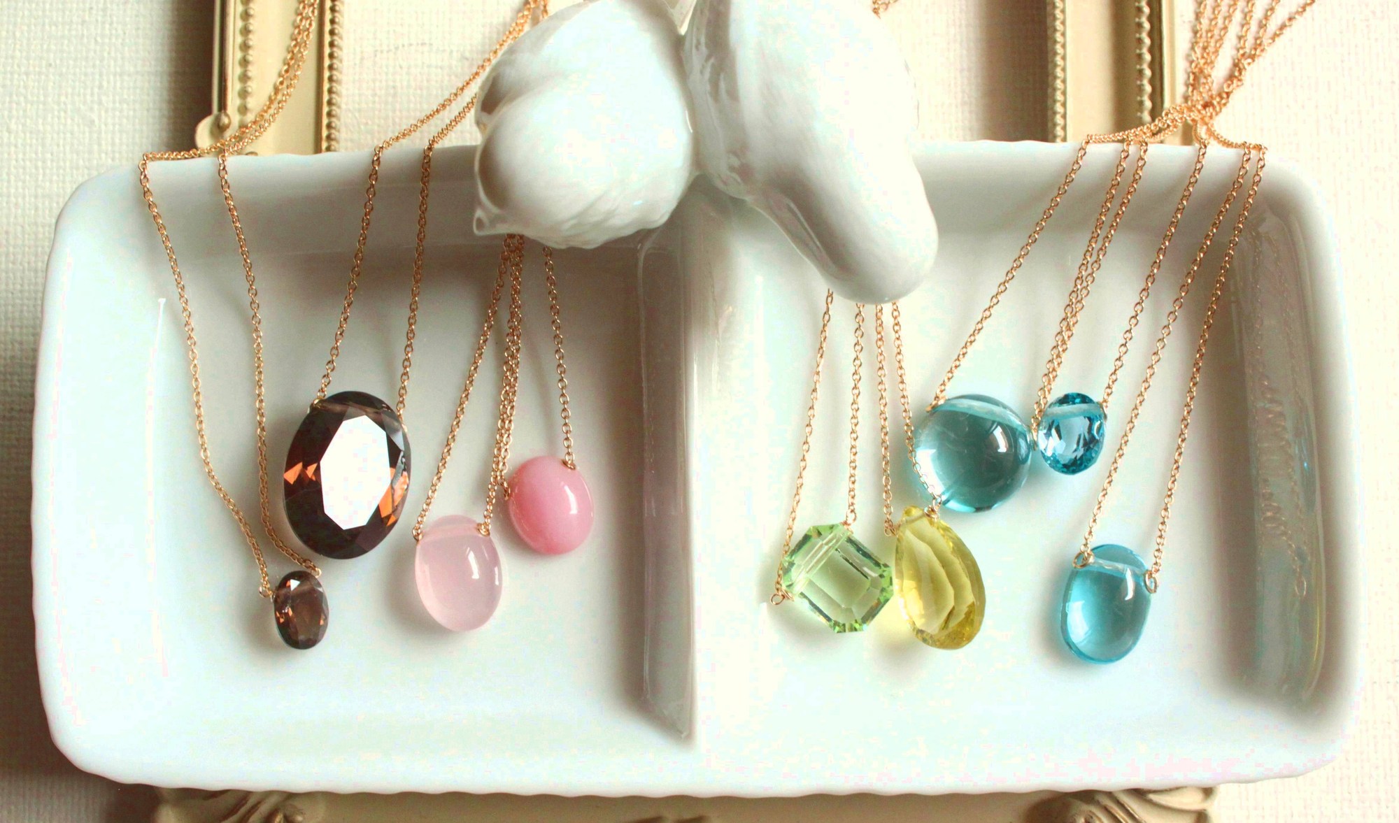 如果有個人色彩的概念，也可以直接選擇最適合自己的顏色來進行搭配。