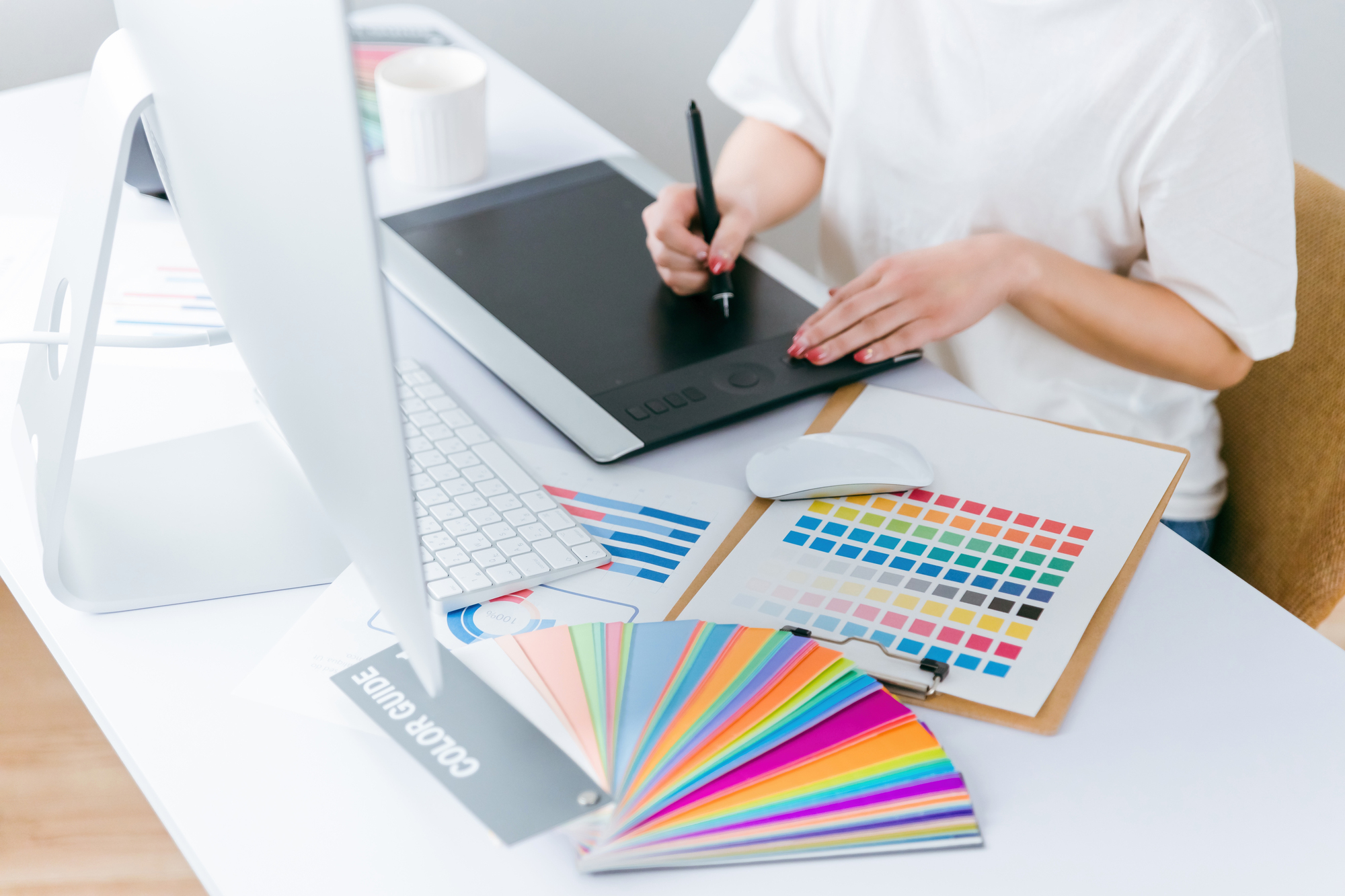 通常在完成個人色彩培訓之後，應該至少要知道自己的個人色彩類型，能夠幫自己選擇適合的顏色與風格