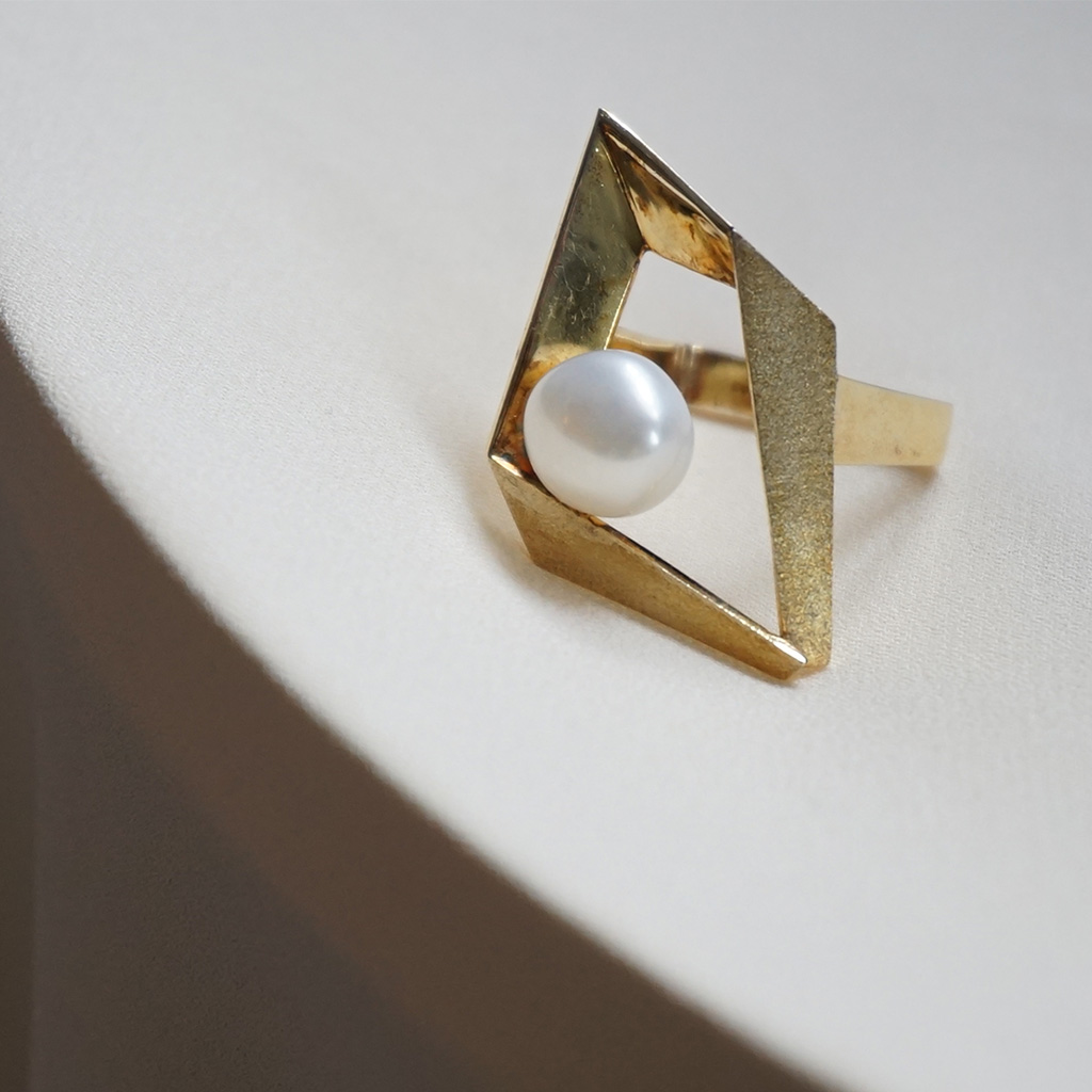 前衛設計感戒指