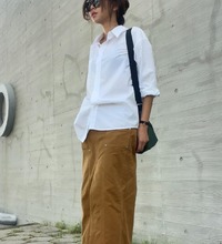 卡其長窄開岔裙