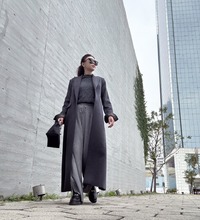 深灰西裝式長版外套