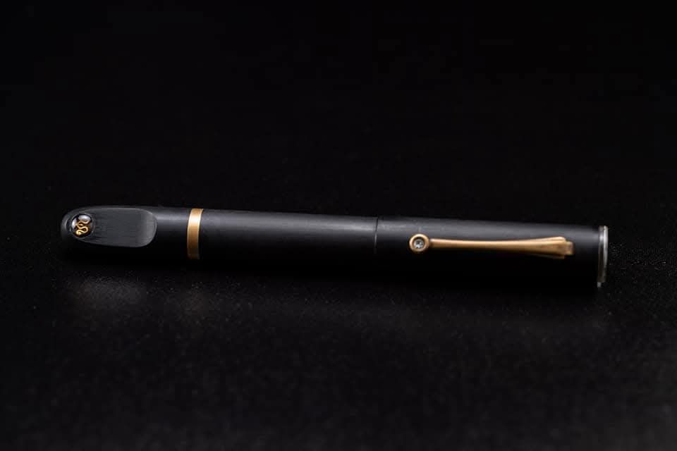 wugong 四皇手工鋼筆-單層、雙層特殊尖