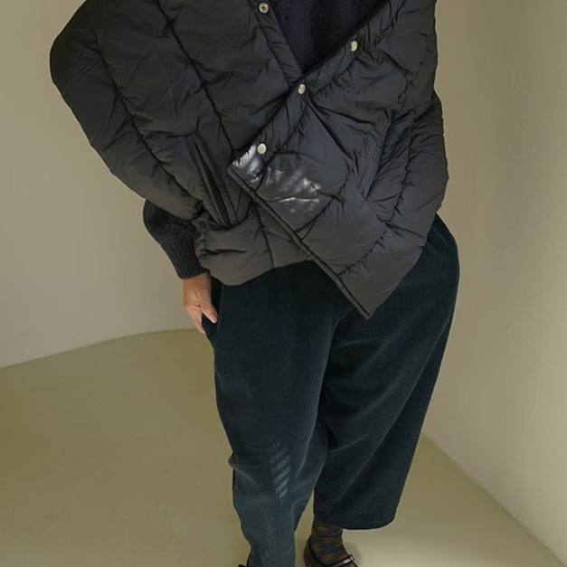 多口袋披肩式鋪棉披巾