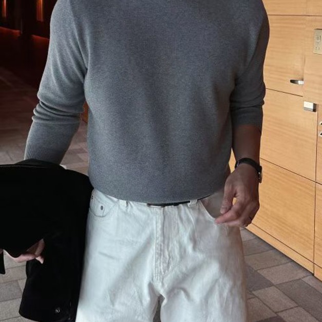 柔軟高領基本針織長袖Tee