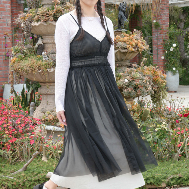 吊帶紗裙外罩（2色）