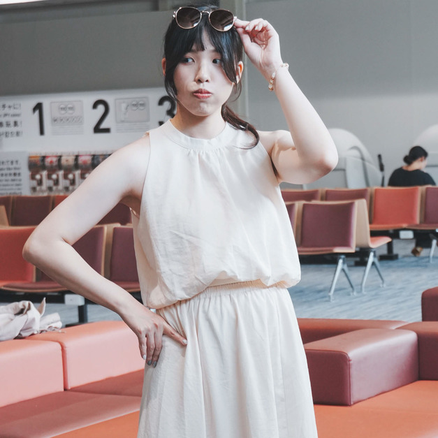 削肩澎澎背心+素面長裙－兩件式（3色）