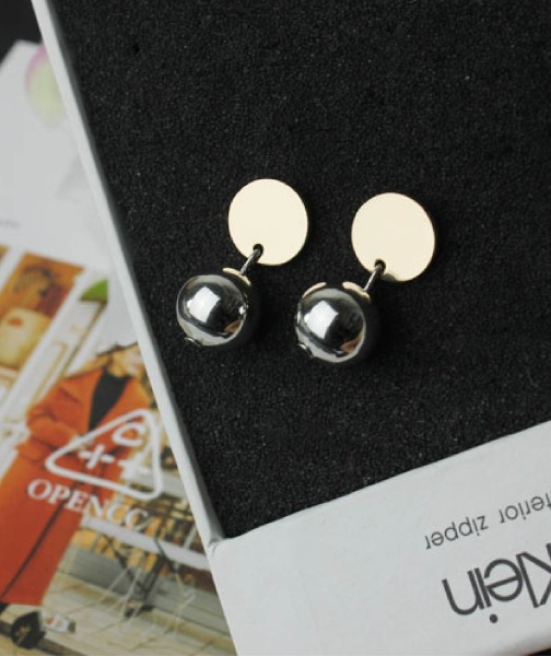 復古小圓球耳飾