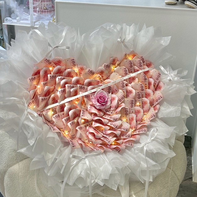 52張大單朵錢錢花束<含5200現金>