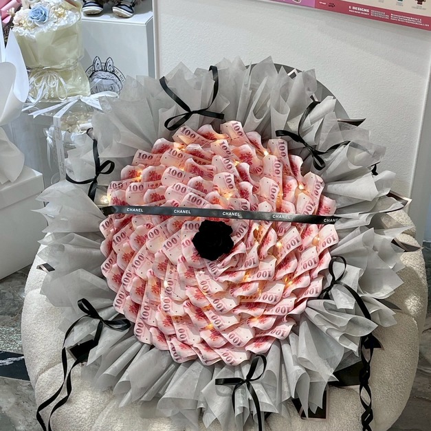 52張大單朵錢錢花束<含5200現金>