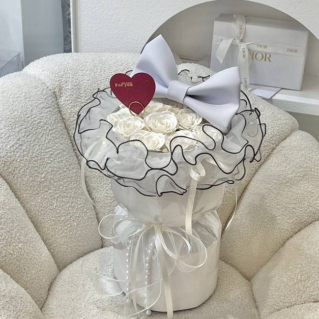 蝴蝶結芭蕾花束