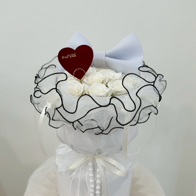 蝴蝶結芭蕾花束