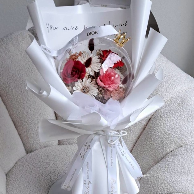 愛心波波球永生花束