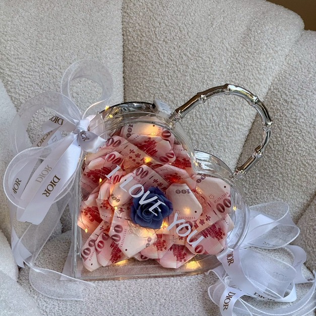 香榭手提花盒<含1000現金>