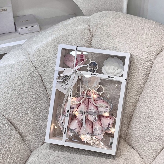 【三民現貨】公主殿下請收花<含1000現金>