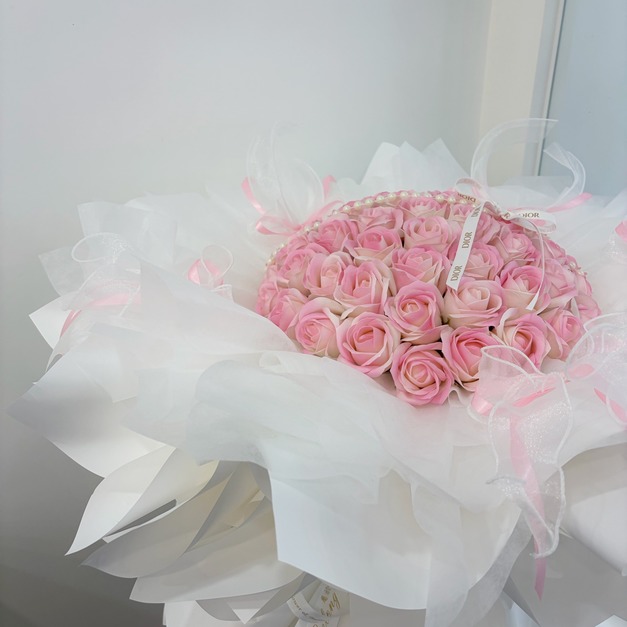 【三民現貨】52朵香氛花束