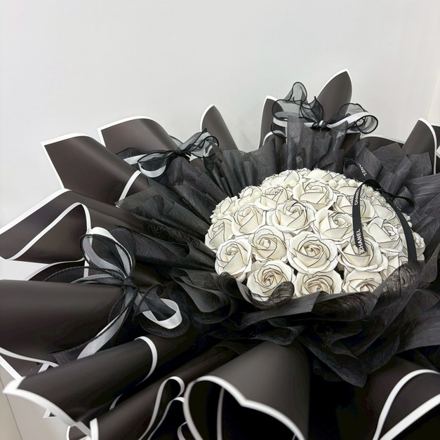 【潭子現貨】33朵香氛花束