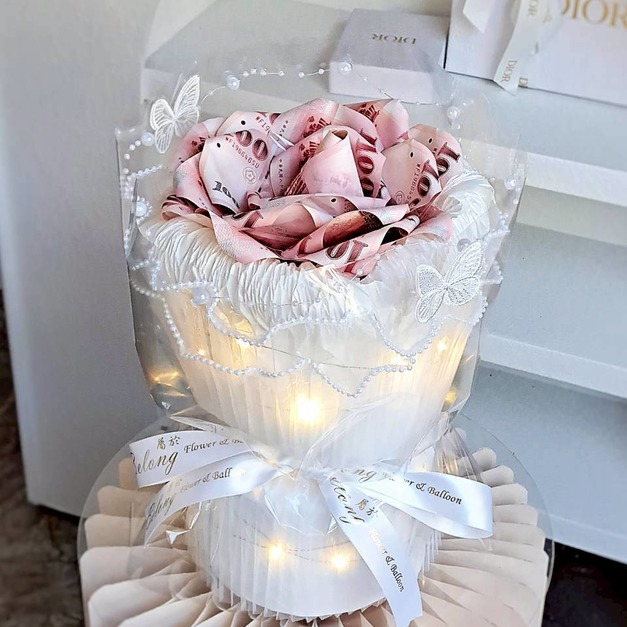 【潭子現貨】發光小香花束<含1000現金>