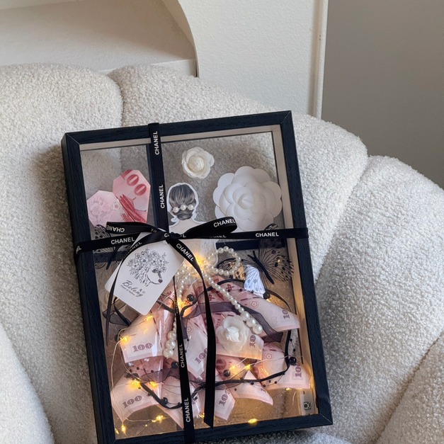 【三民現貨】公主殿下請收花<含1000現金>