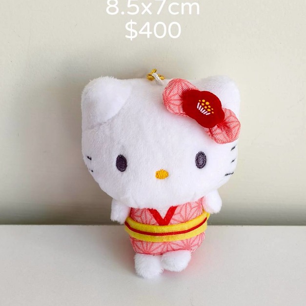 粉色浴衣kitty +$200