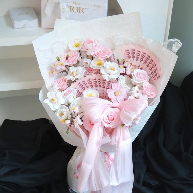 鈔票花束♡晨曦玫瑰扇型錢錢花束
